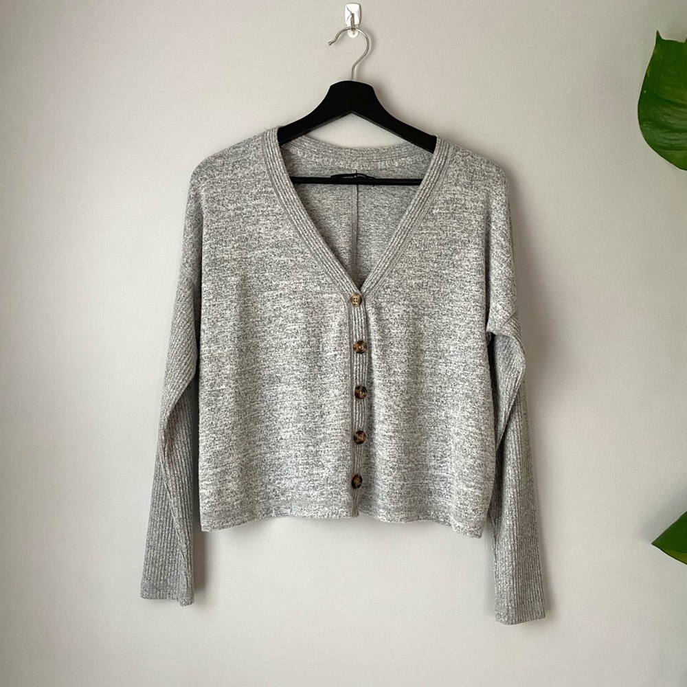 Abercrombie & Fitch Grey Soft Cardigan Women’s XS